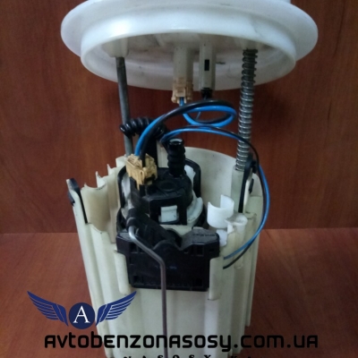 Топливный насос в сборе MERCEDES C класса 2.1D/2.2D/3.0D 08.07- A2044702294
